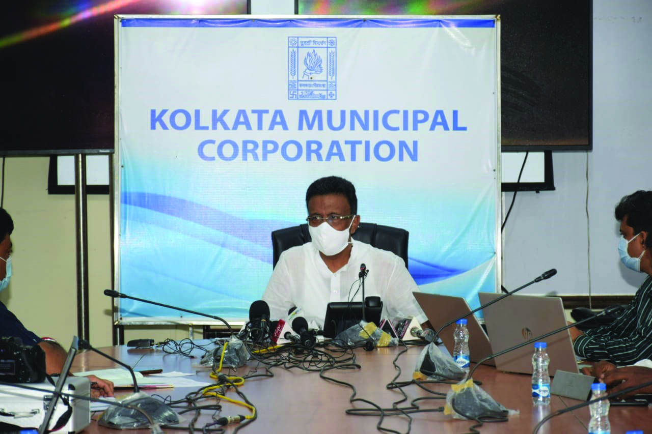 Hakim calls for strict enforcement of rules for construction-waste disposal
