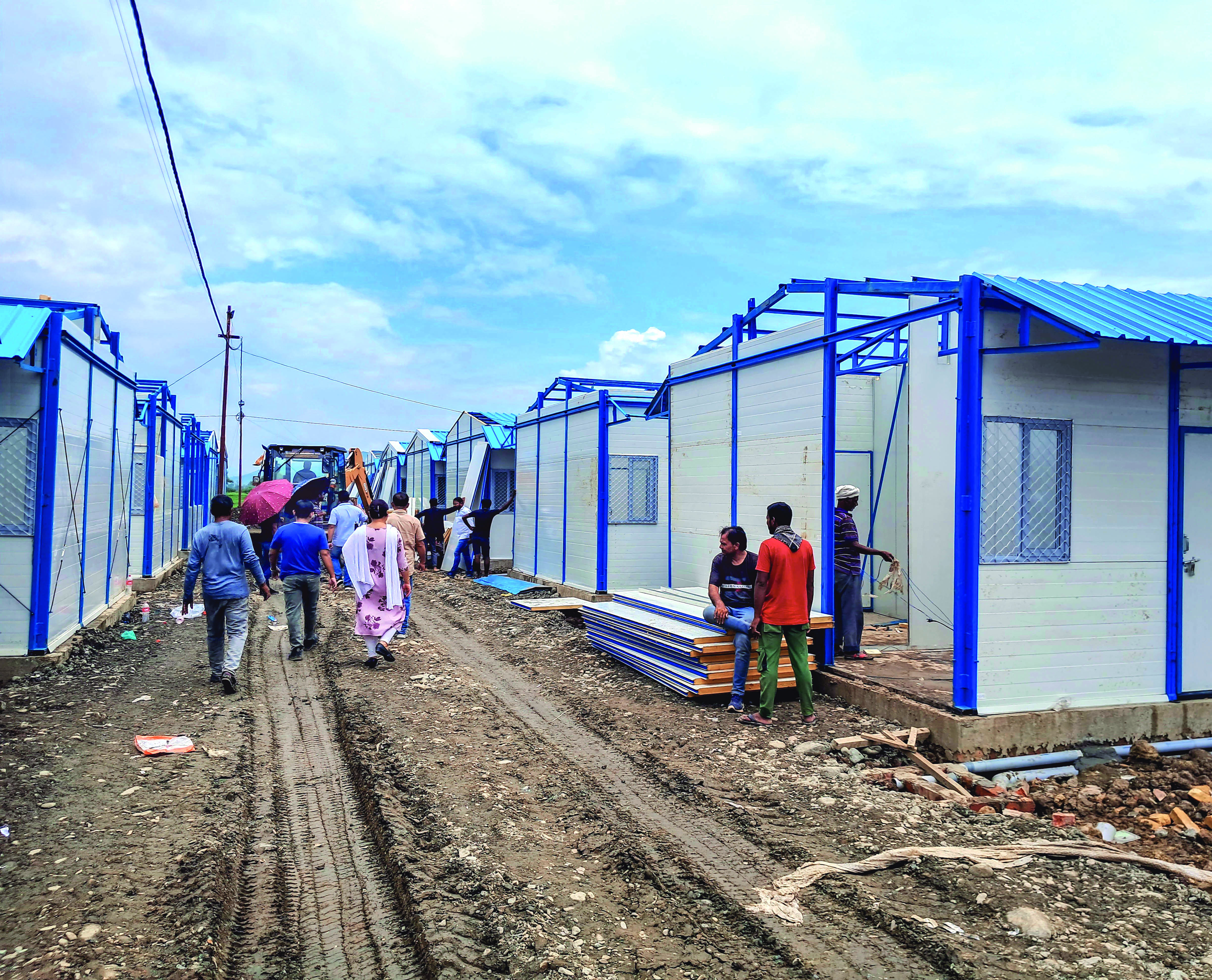 Inmates at relief camps cry to return homes