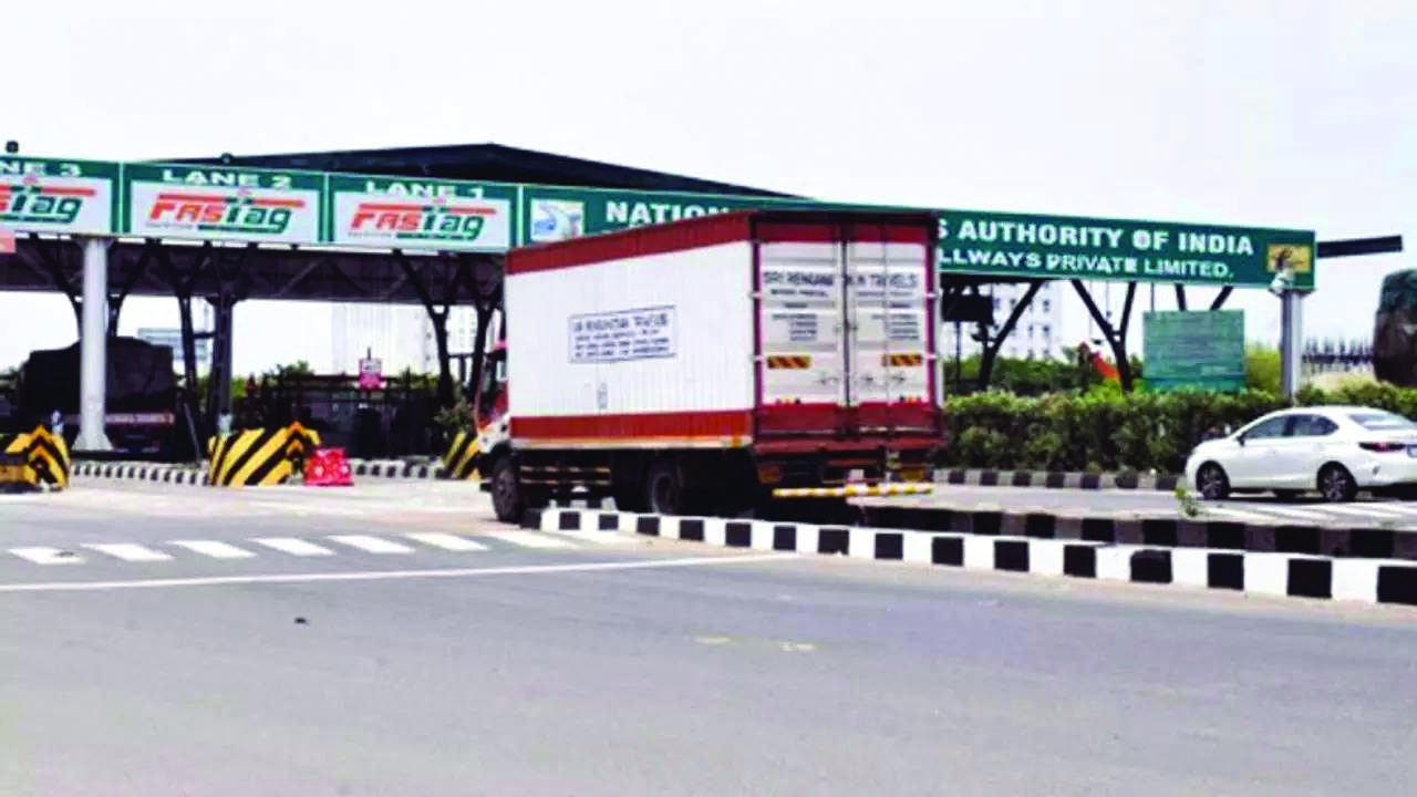 NHAI to set up enforcement wing at toll plazas to intercept overloaded goods vehicles NHAI to set up enforcement wing at toll plazas to intercept overloaded goods vehicles