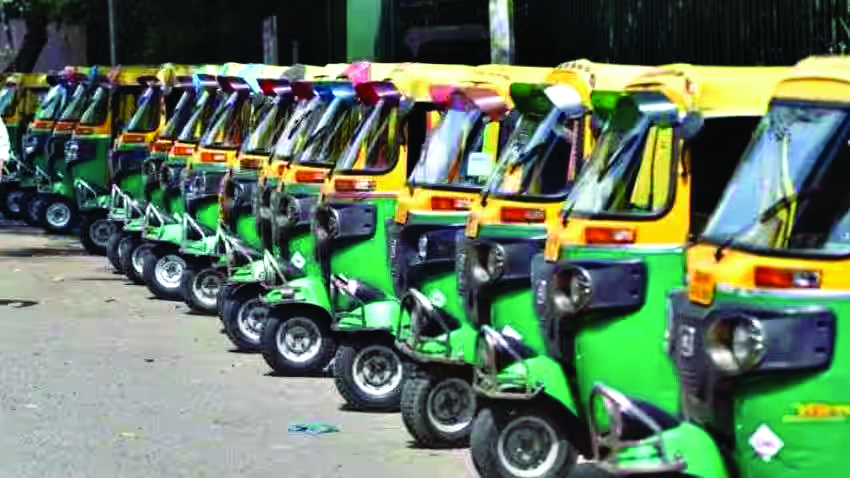 Soon, order to restrict plying of totos, auto rickshaws on state and national highways Soon, order to restrict plying of totos, auto rickshaws on state and national highways