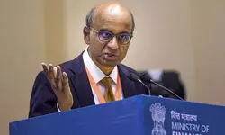 Economist-turned-politician Tharman Shanmugaratnam becomes president of Singapore Economist-turned-politician Tharman Shanmugaratnam becomes president of Singapore