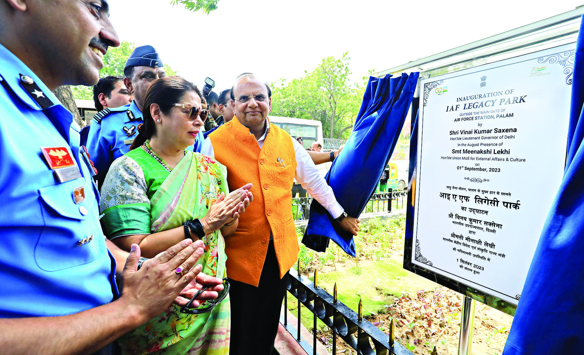 L-G Saxena unveils sculptures of ‘Yakshinis’, inaugurates IAF Park L-G Saxena unveils sculptures of ‘Yakshinis’, inaugurates IAF Park