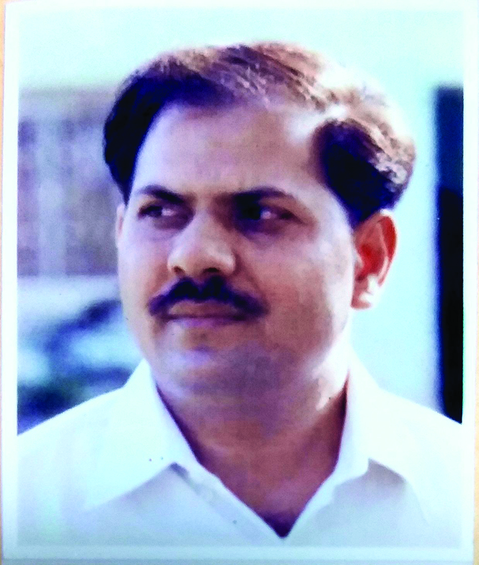 R D Meena takes charge as principal chief operations   manager of ER