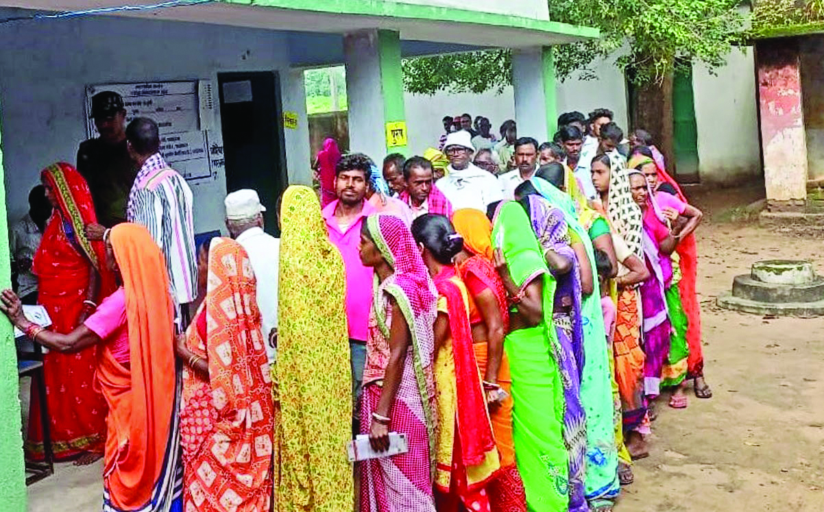 High voter turnout in Kerala, Tripura, West Bengal seats; moderate in UP, Uttarakhand