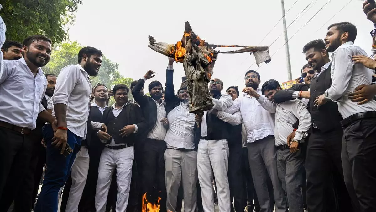 After Hapur lathi-charge incident Lawyers continue their protest, abstain from work across Uttar Pradesh