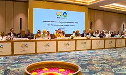 President Murmu, PM Modi welcome G20 leaders, delegates at grand dinner