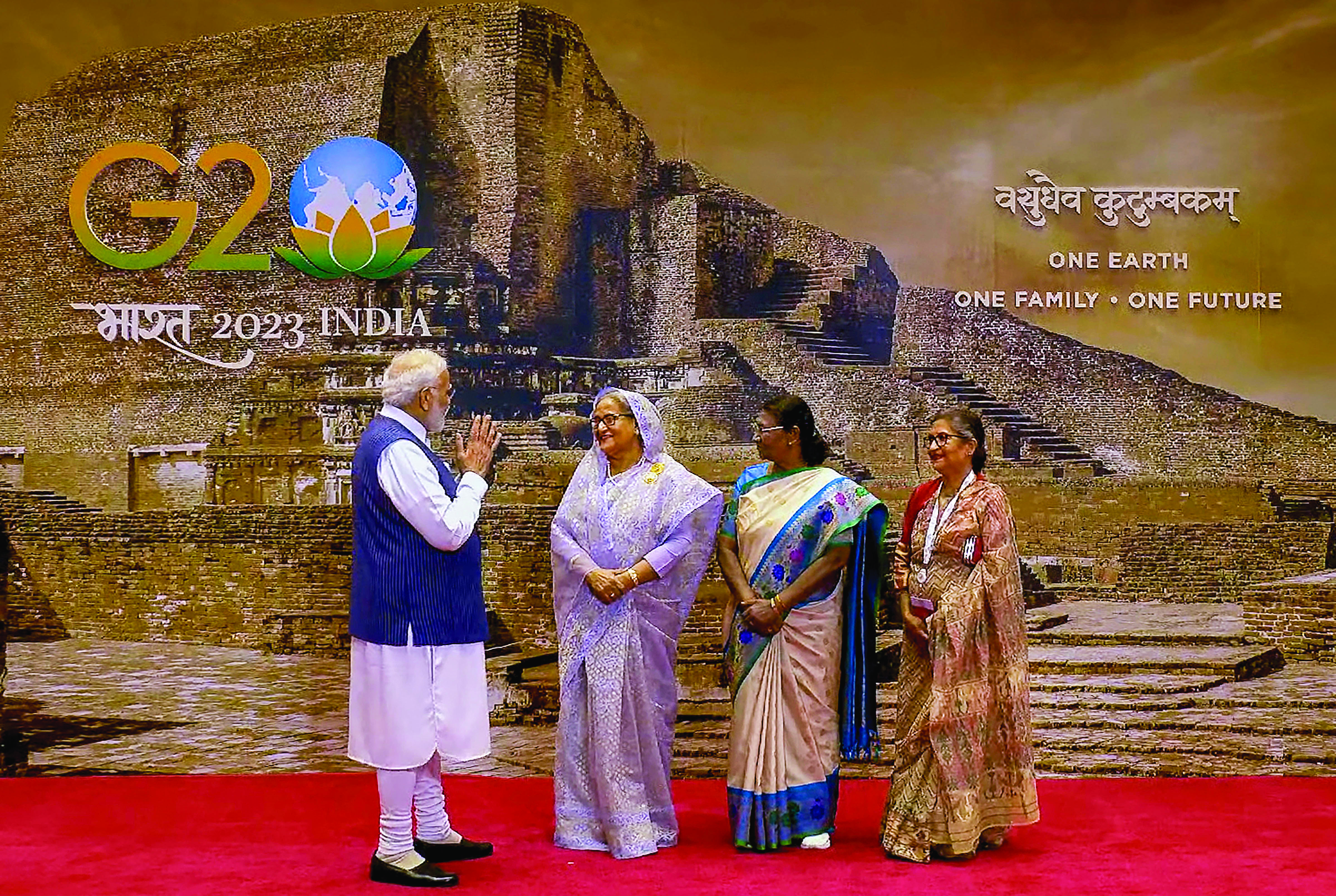 Kashmiri Kahwa to millets’ dishes: President Murmu hosts grand dinner for G20 guests Kashmiri Kahwa to millets’ dishes: President Murmu hosts grand dinner for G20 guests