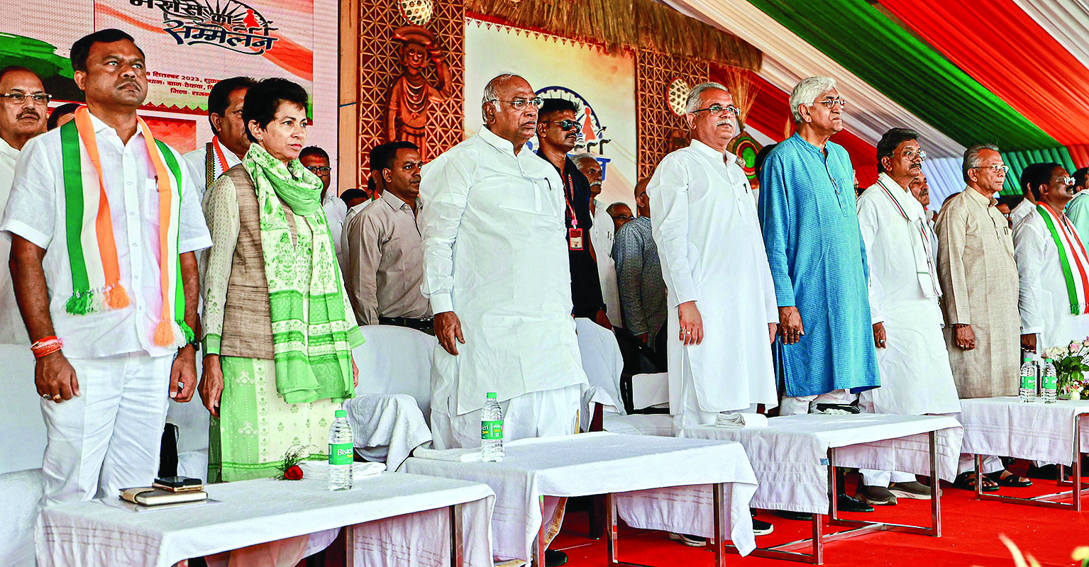Chh’garh polls: Cong sets up core committee, poll panels