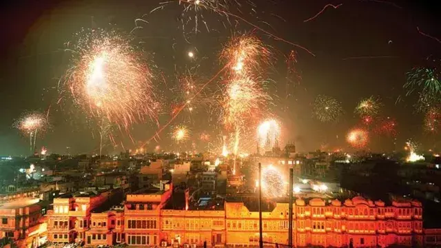Ban on sale, use of firecrackers reimposed by Delhi government to check pollution in winter