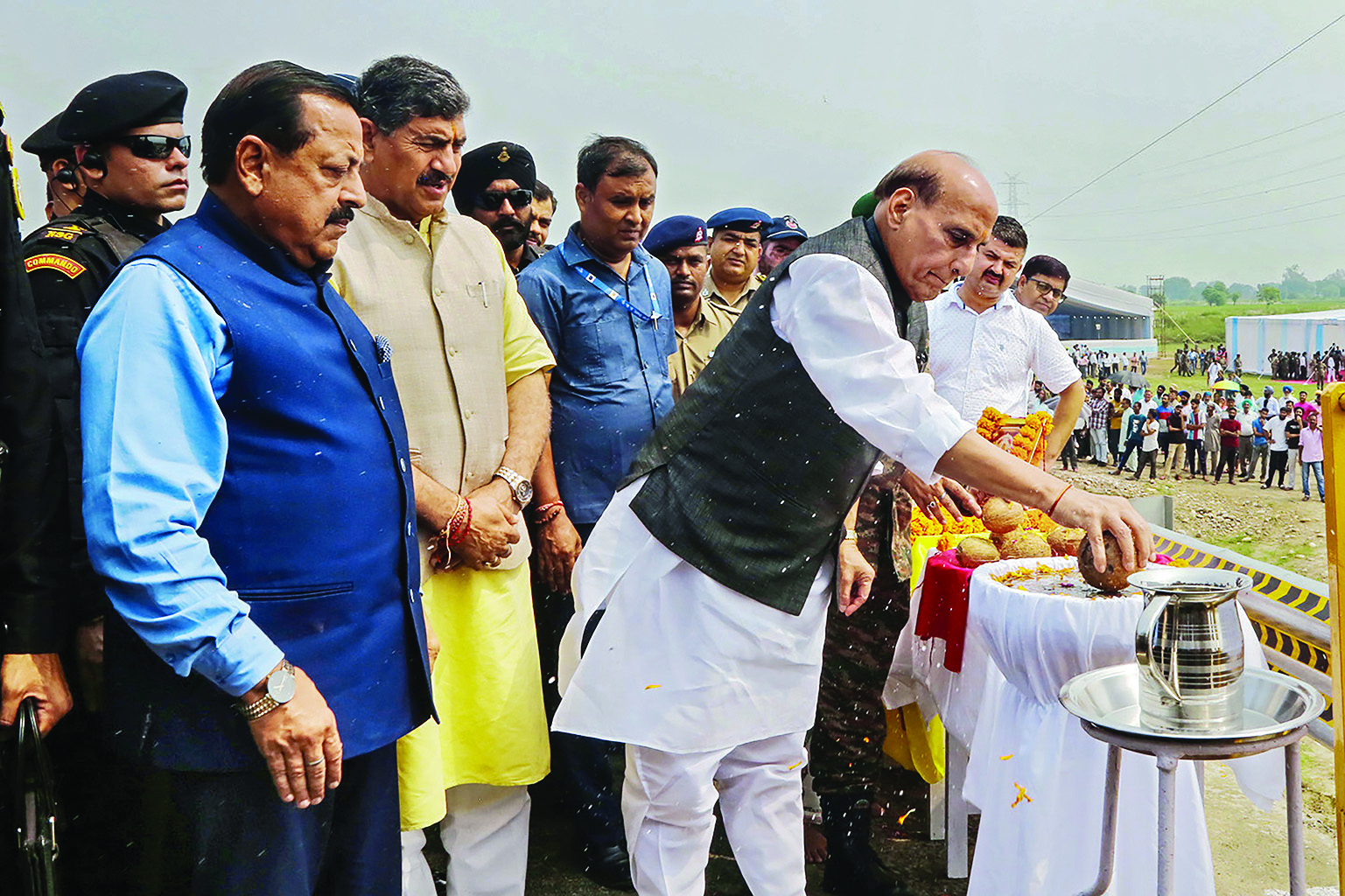 Rajnath Singh inaugurates 90 border infrastructure projects