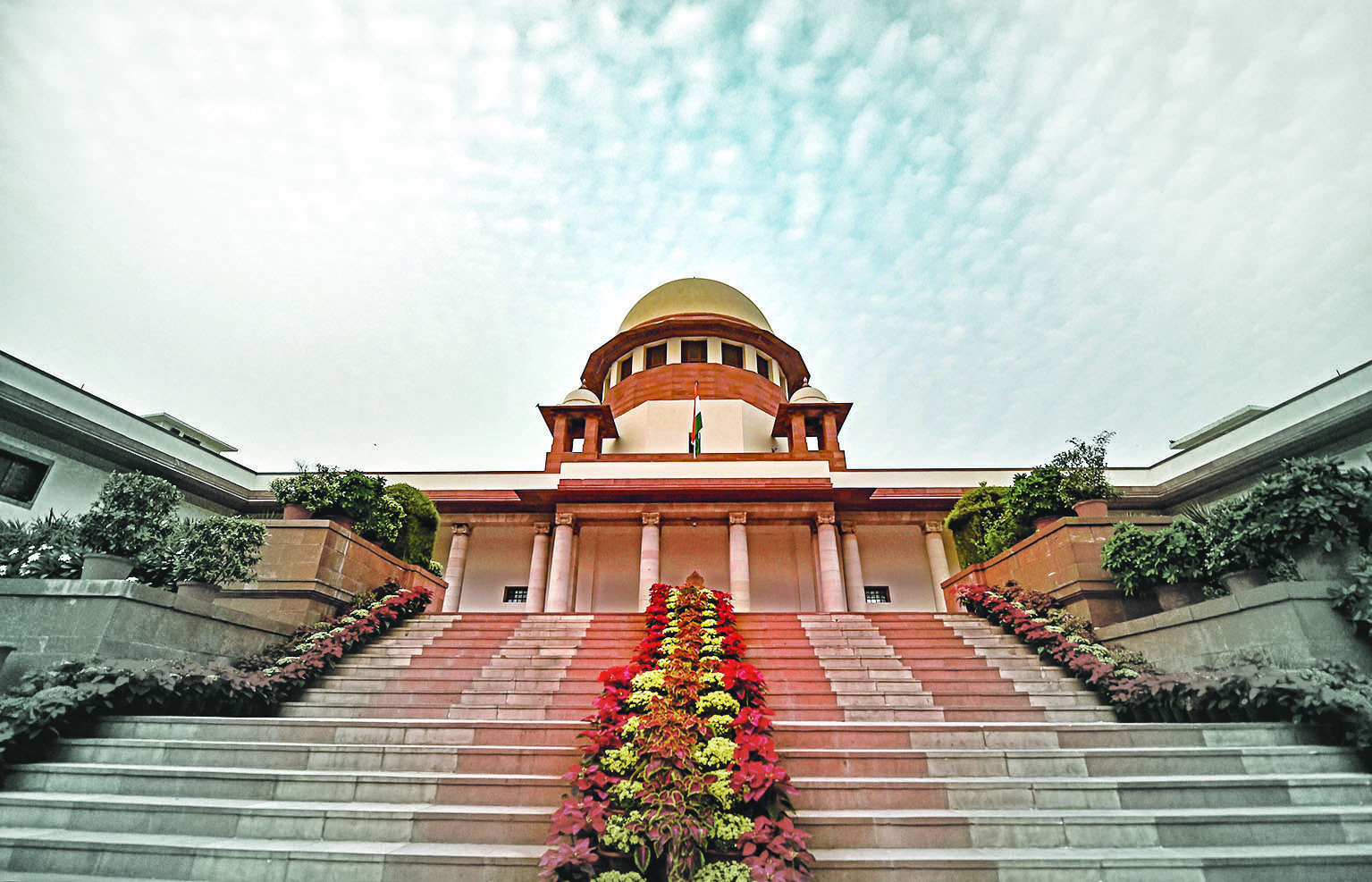 SC asks govt to prepare manual for police on media briefing in 3 months