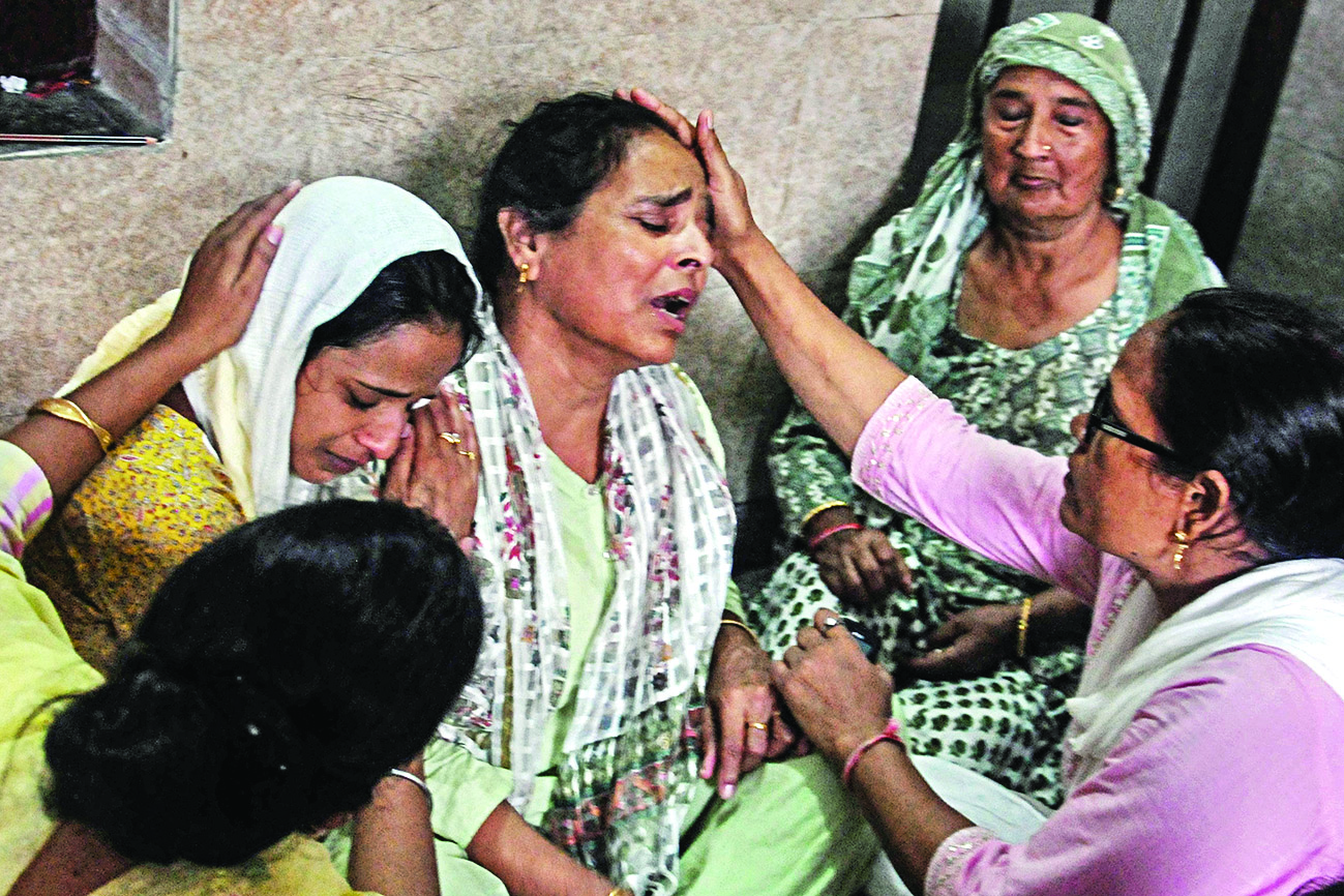 Two LeT terrorists ‘encircled’ by J&K Police in Anantnag