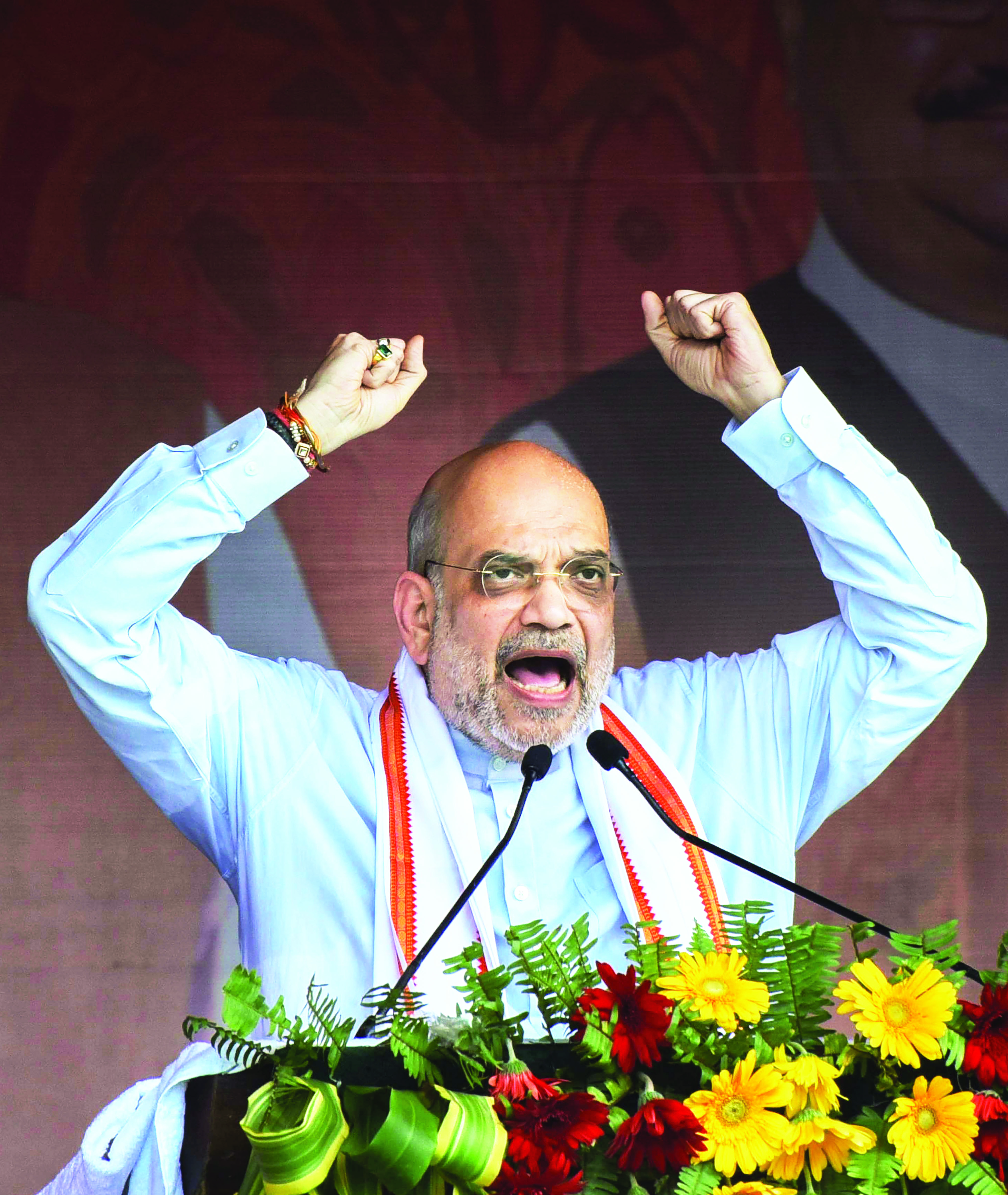 Vote Modi back to power to avoid infiltration: Shah