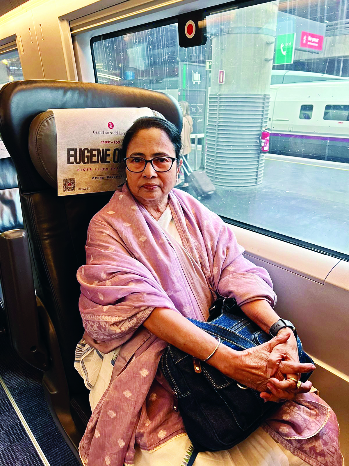 Mamata reaches Barcelona, meets industrialists