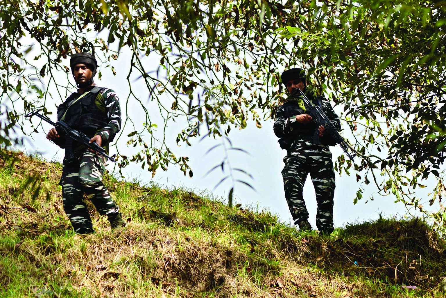 Security forces widen area of op, fire several mortar shells