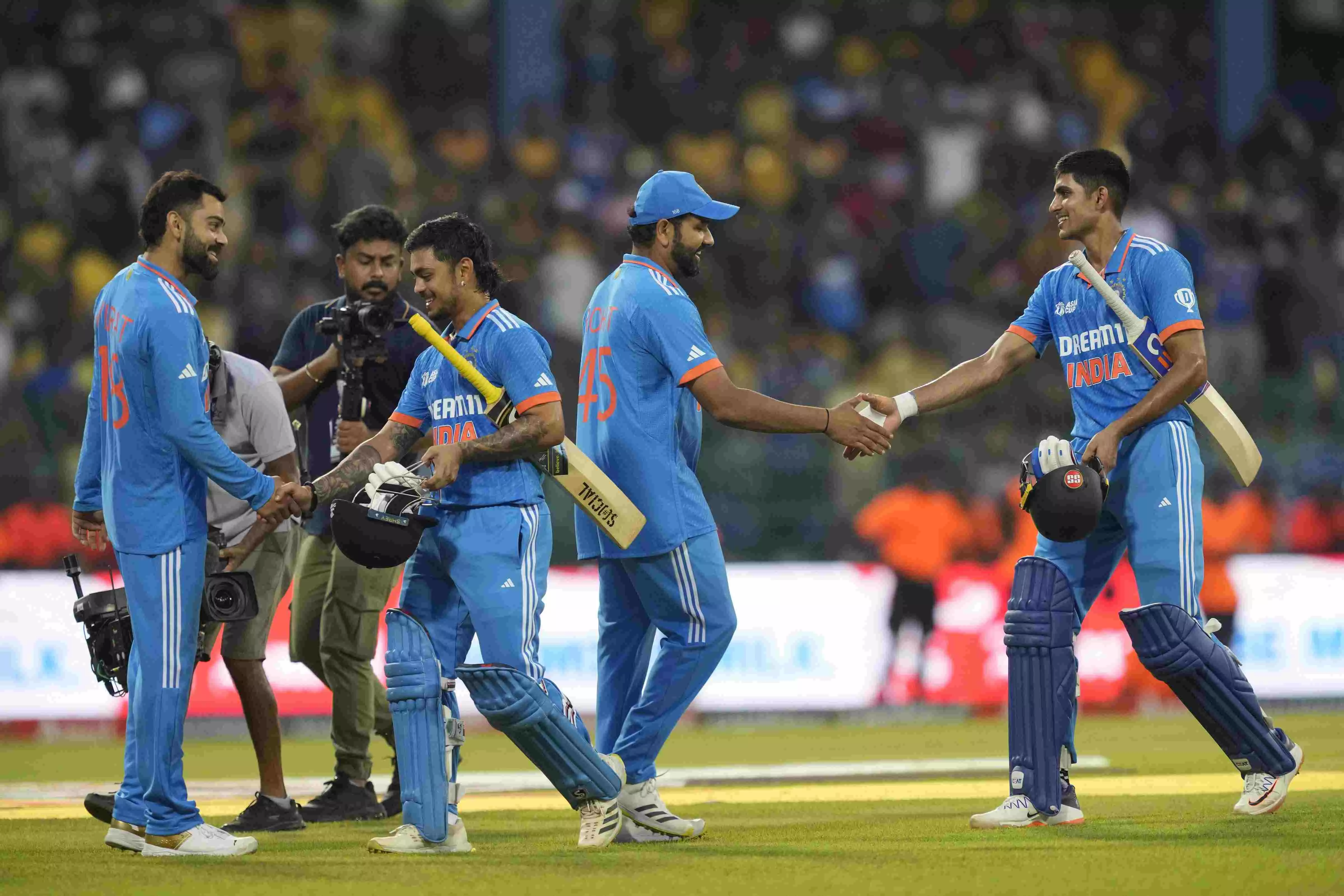 India demolish Sri Lanka by 10 wickets to win Asia Cup