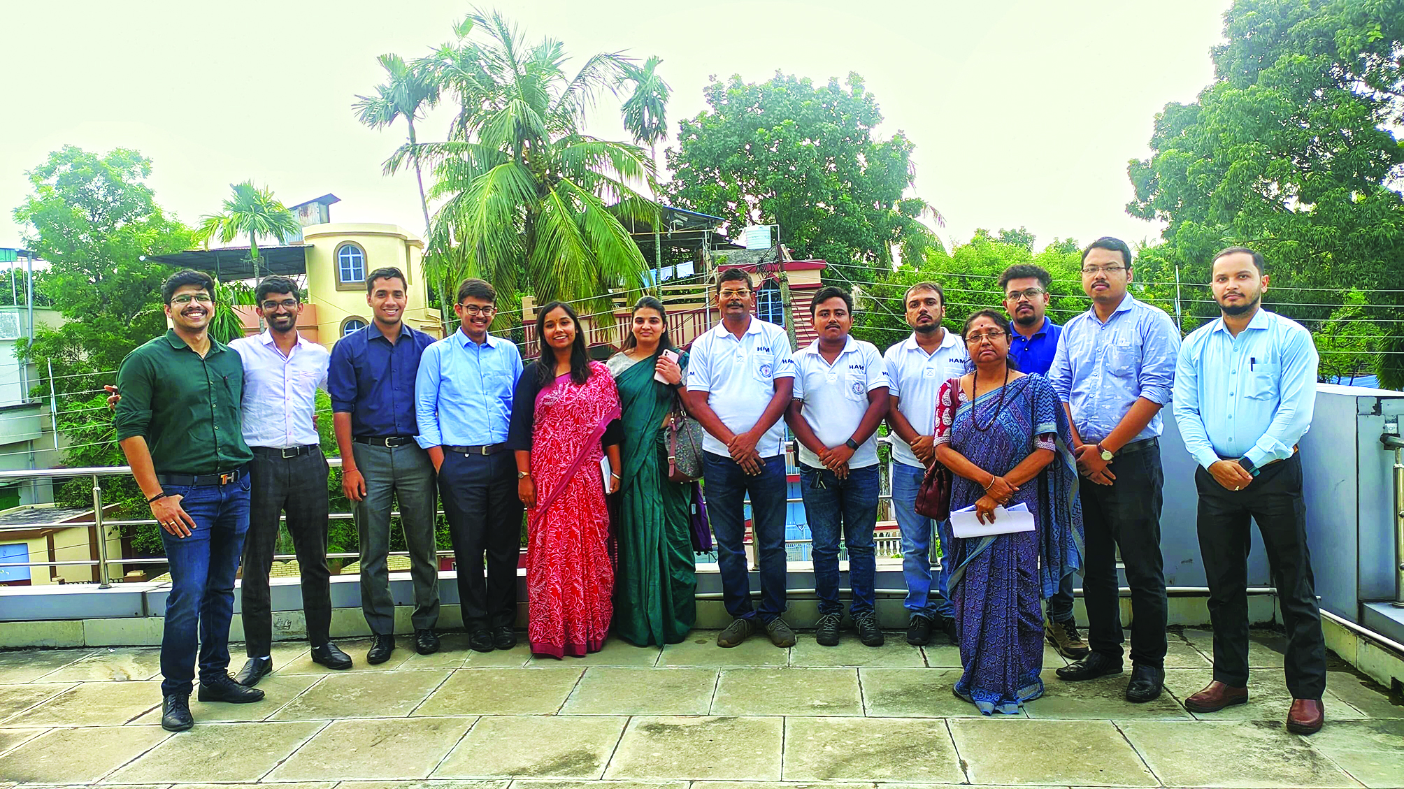 Bengal: 12 IAS officers receive ham radio training Bengal: 12 IAS officers receive ham radio training