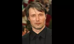 Mads Mikkelsen to receive Zurich Film Festival’s Golden Eye Award Mads Mikkelsen to receive Zurich Film Festival’s Golden Eye Award
