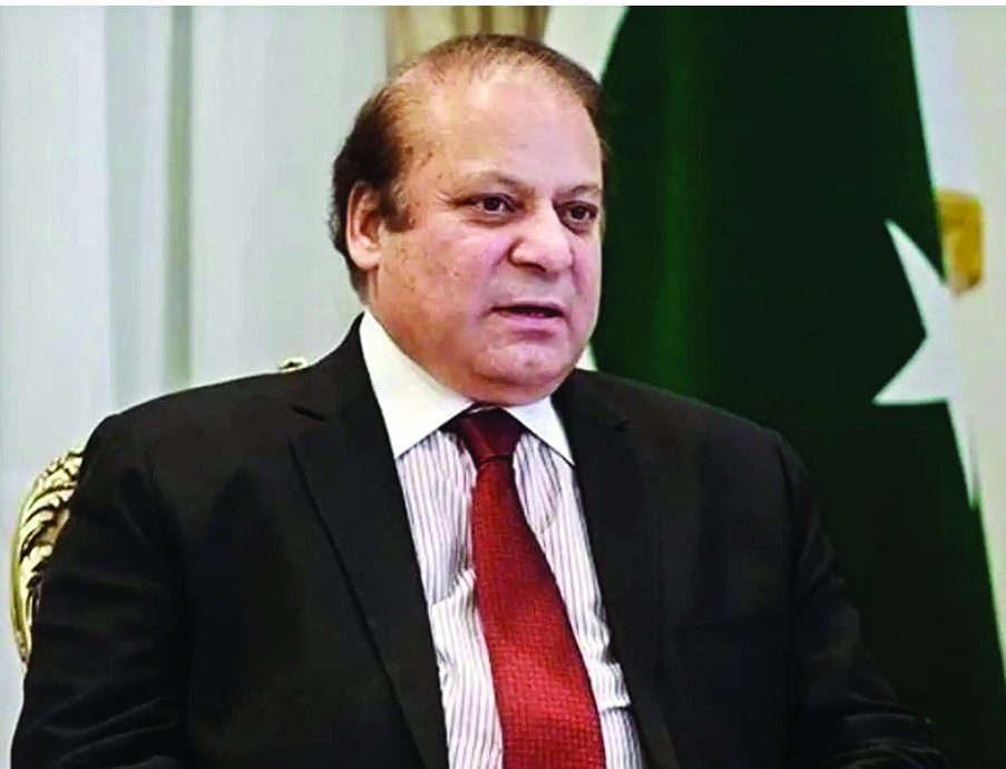 India reached Moon, Pakistan begging from world: Ex-PM