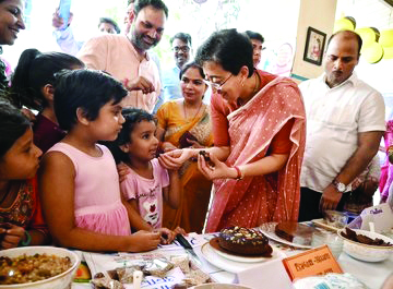 Min visits Anganwadi centre to bolster fight against malnutrition
