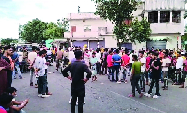 TMC Pradhan shot dead by miscreants