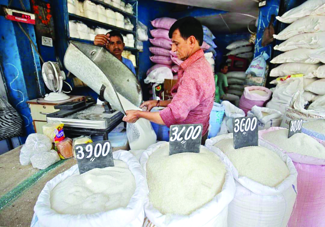 Govt directs sugar traders, wholesalers and retailers to disclose stocks to check hoarding