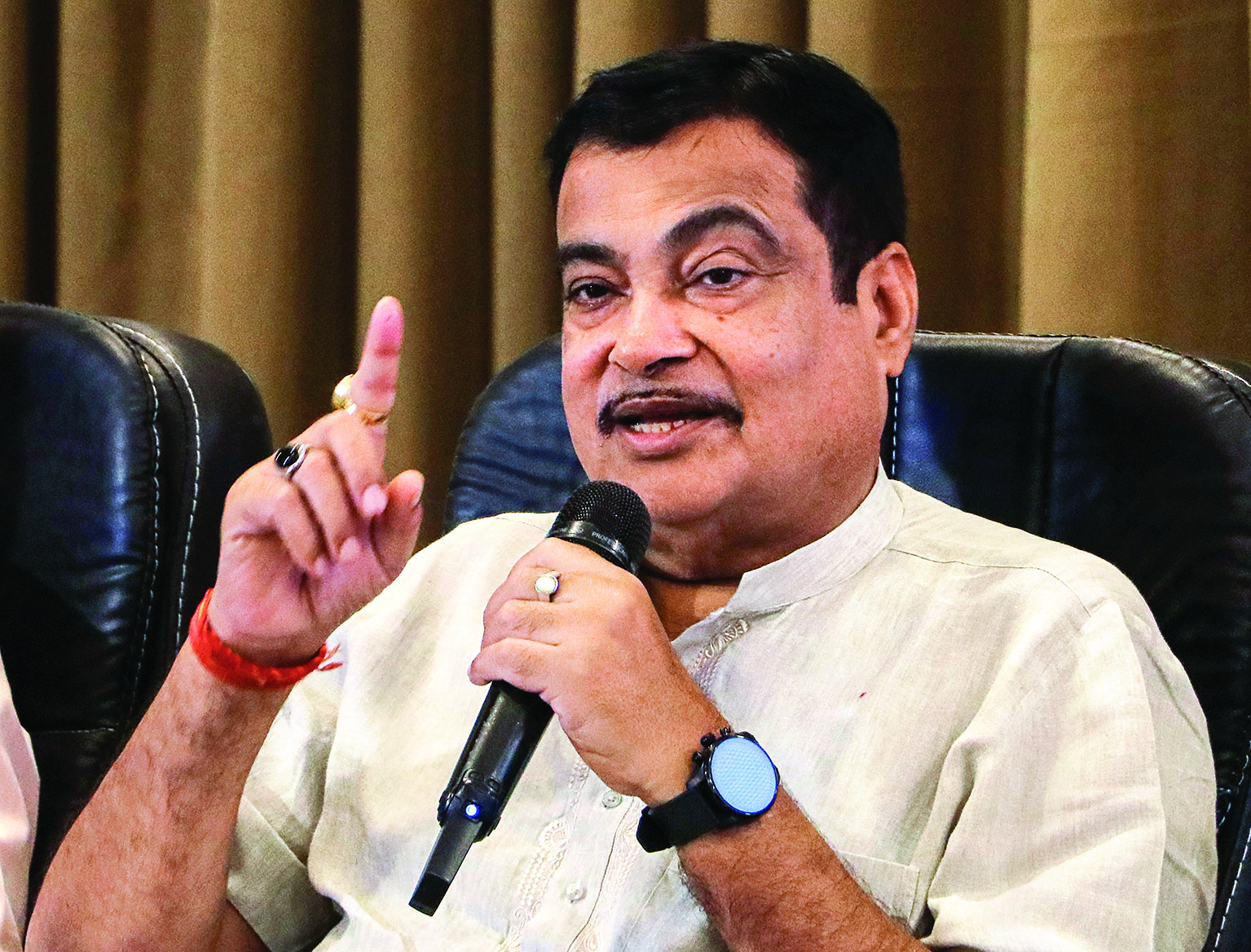 Auto industry, stakeholders asked   to promote vehicle scrapping policy