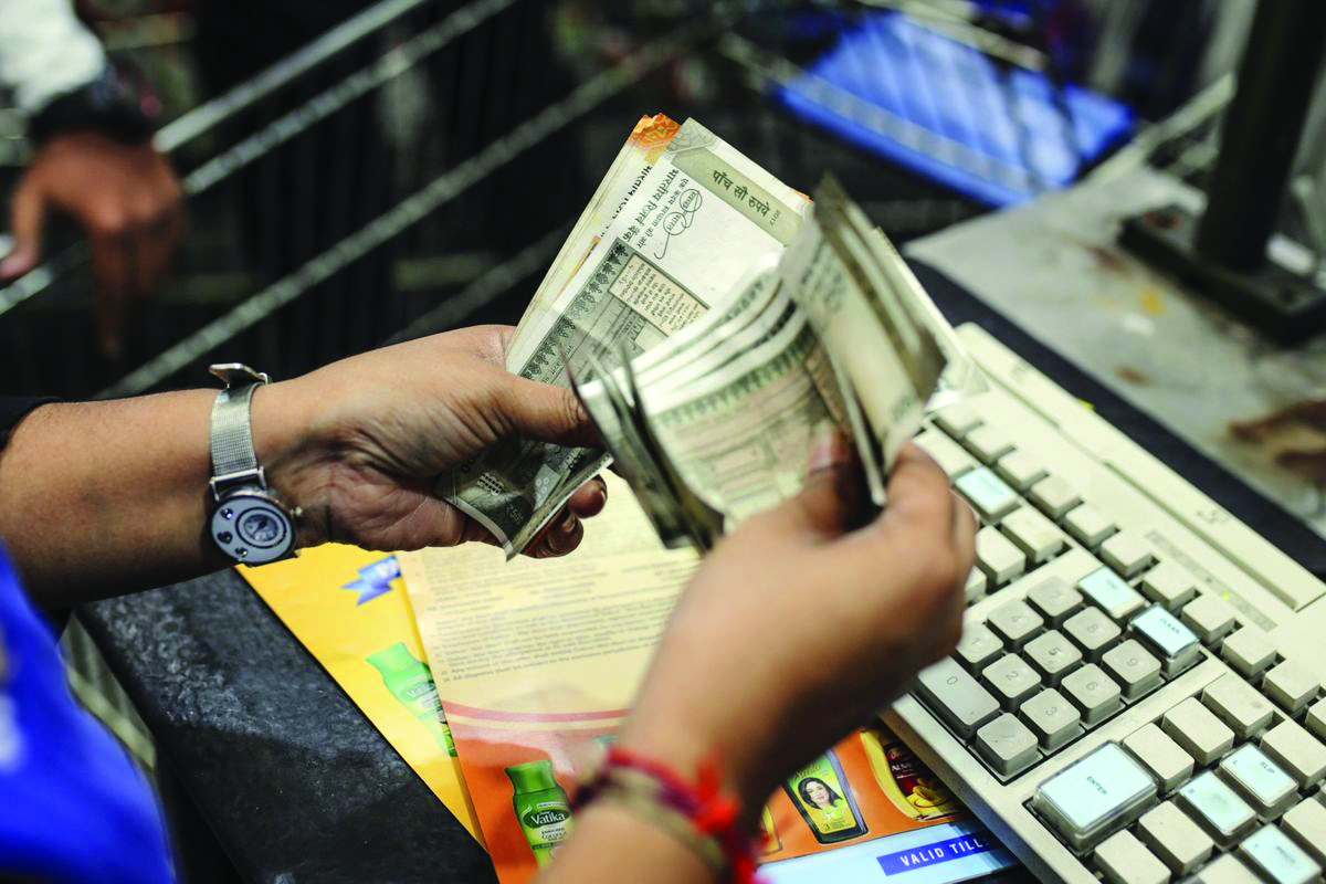 Govt announces gross market borrowing of `6.55 lakh crore for H2 Govt announces gross market borrowing of `6.55 lakh crore for H2