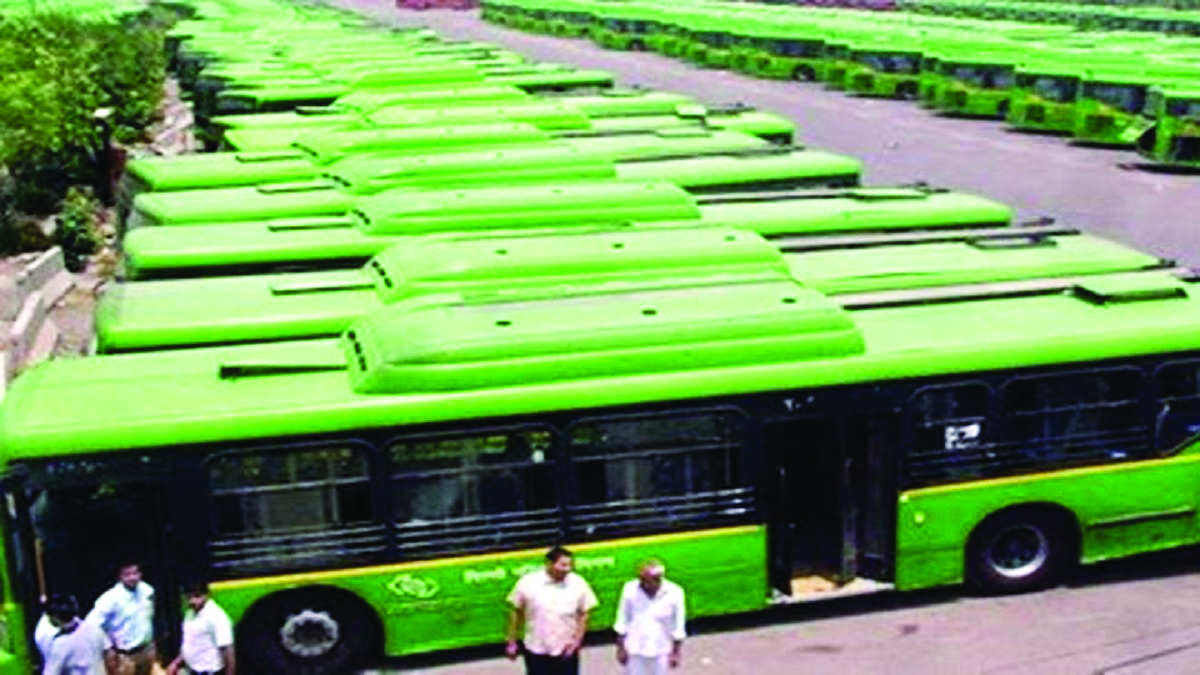 Soon, Delhi to introduce common transport card for all govt buses Soon, Delhi to introduce common transport card for all govt buses