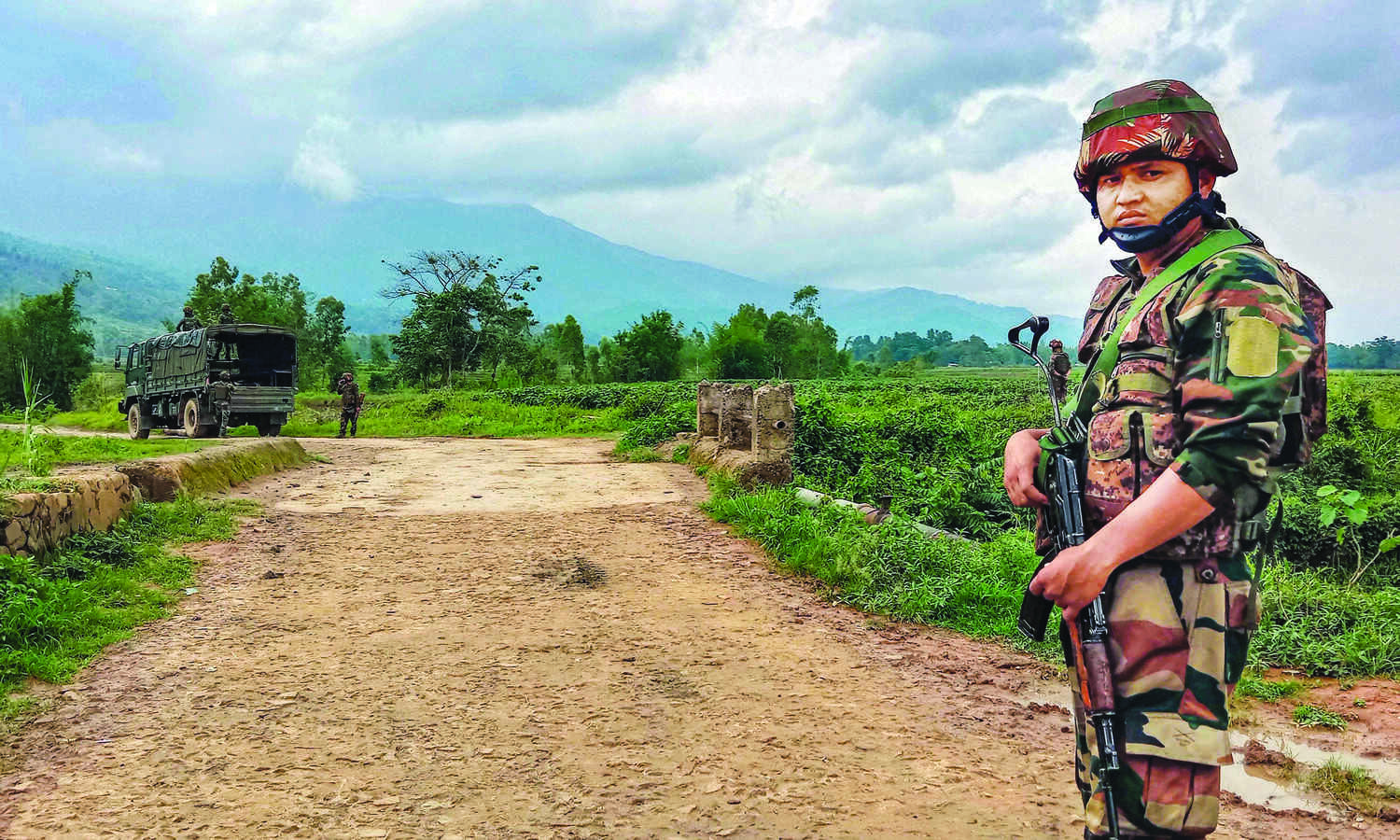 Militants openly instigating mobs in Imphal Valley, cause of concern Militants openly instigating mobs in Imphal Valley, cause of concern