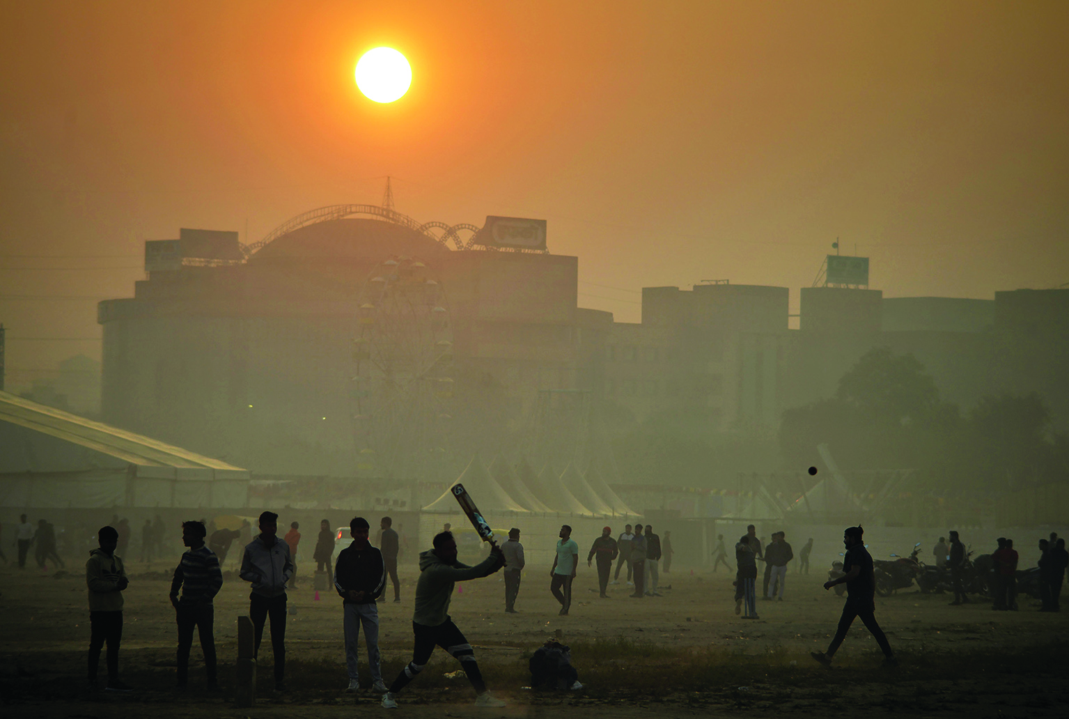 To combat pollution this winter: Focus   on dust, vehicular, industrial emissions