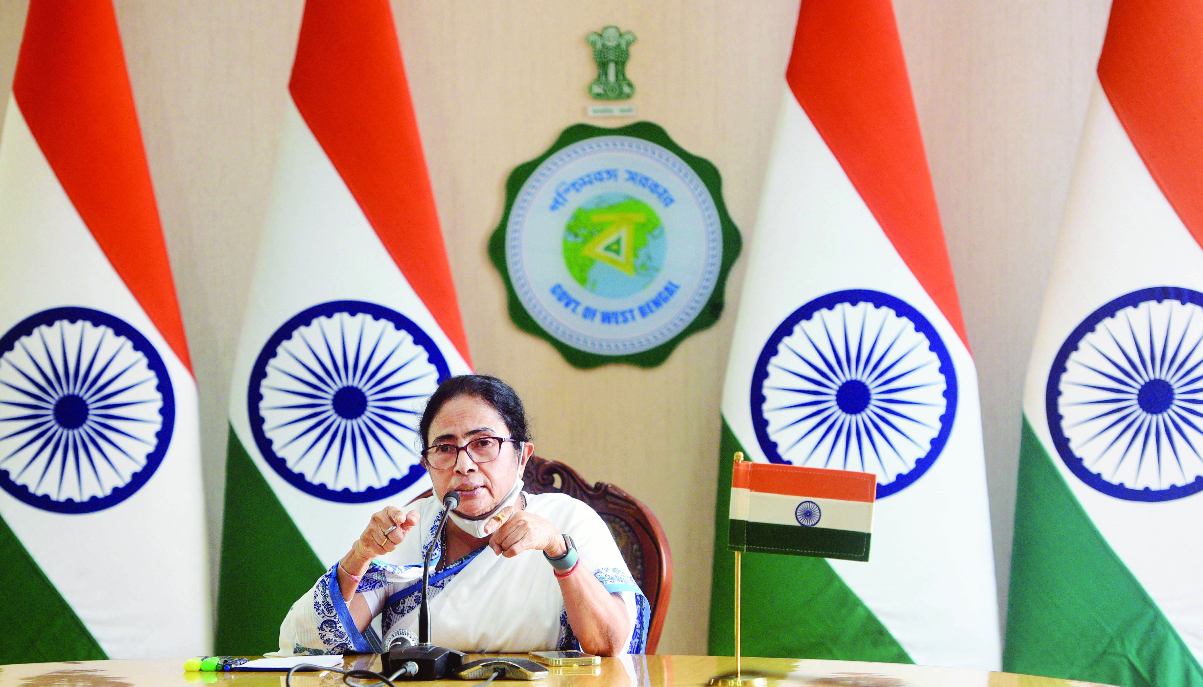 Raise vigil to prevent ‘anymore dengue deaths’, directs Mamata
