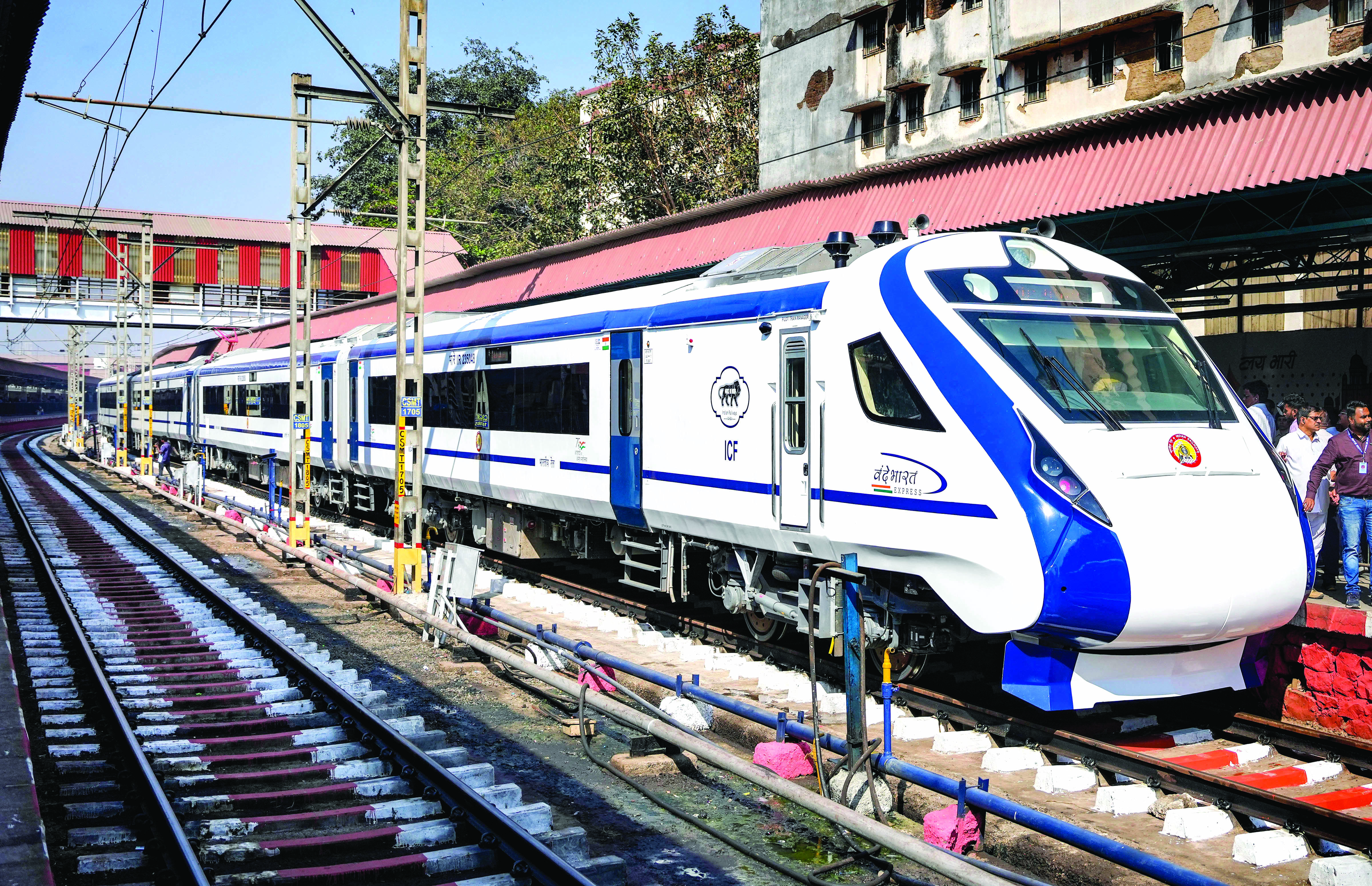‘14 Minutes Miracle’ cleaning drive to be launched for Vande Bharat trains ‘14 Minutes Miracle’ cleaning drive to be launched for Vande Bharat trains