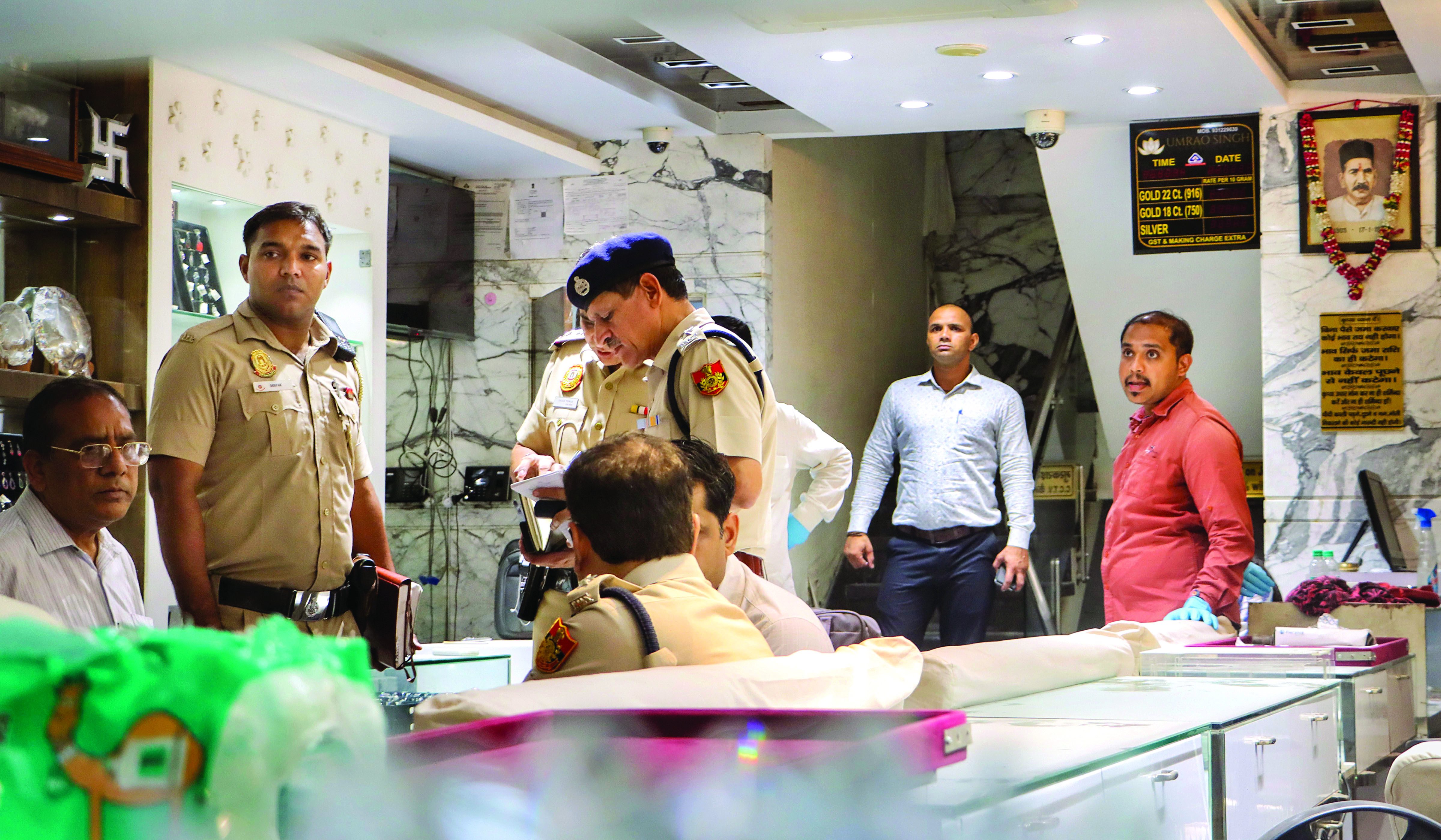 Lone wolf used dirt cheap tools to steal jewellery worth Rs 25 crore Lone wolf used dirt cheap tools to steal jewellery worth Rs 25 crore