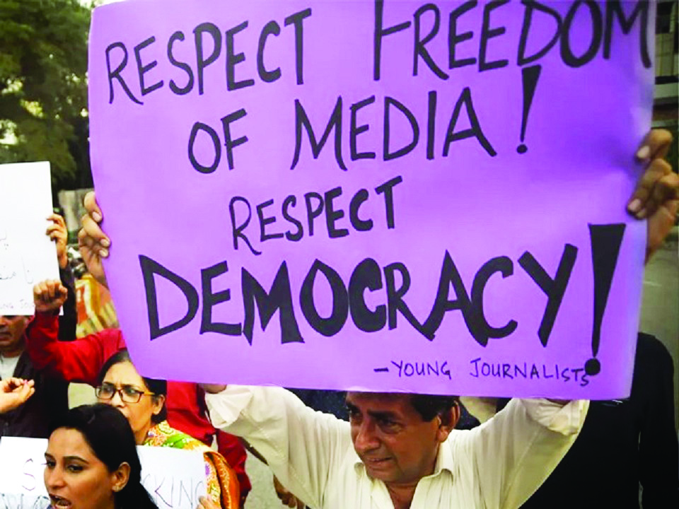 Oppn slams raids on NewsClick; govt says agencies work as per law
