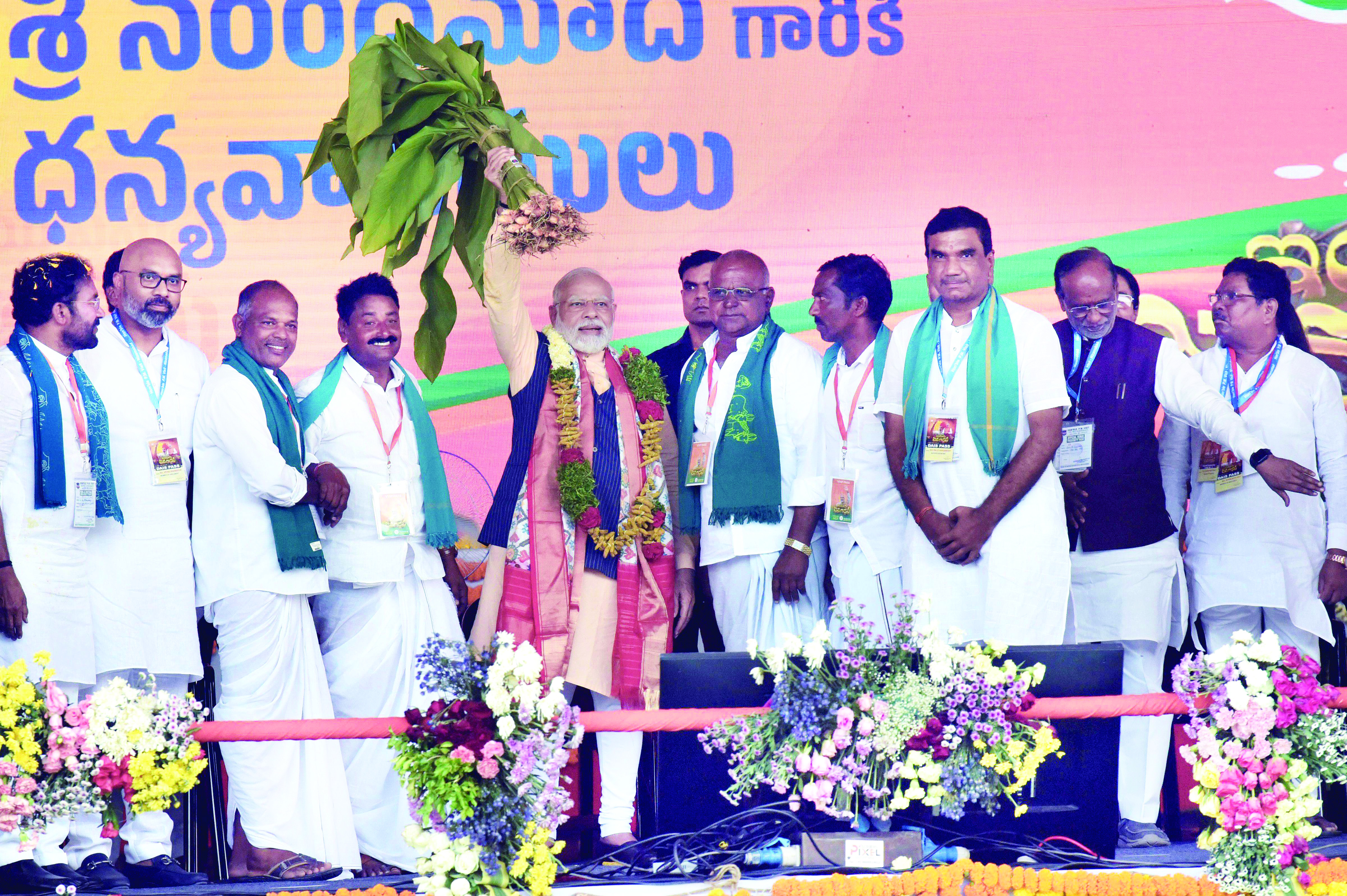 PM lays foundation stone of projects worth over Rs 8,000 cr in Telangana PM lays foundation stone of projects worth over Rs 8,000 cr in Telangana