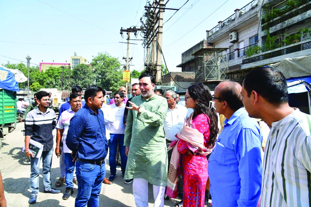 Gopal Rai launches month-long drive to combat dust pollution