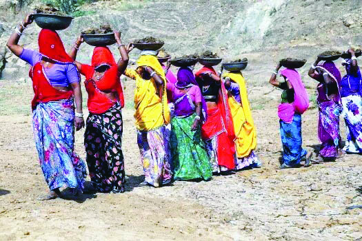‘Government forced digitalisation in MGNREGA in name of transparency’