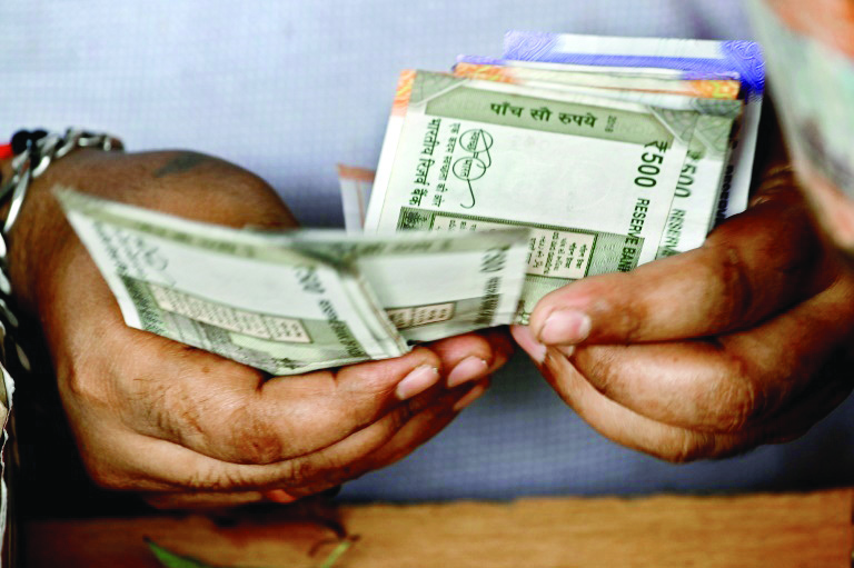 FPIs pull out `8K cr from equities in Oct so far
