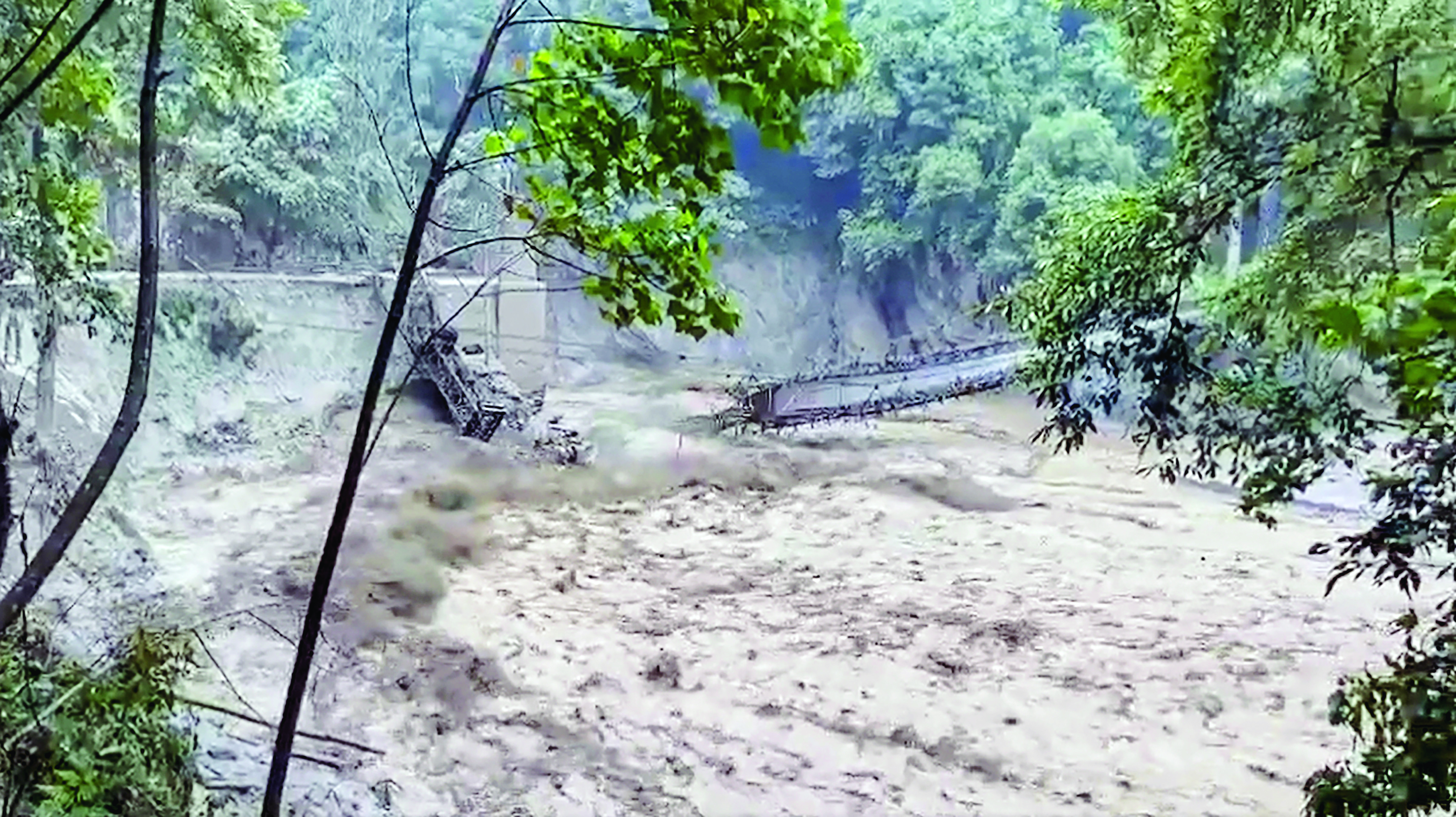 About 8 migrant labourers of Chopra still untraced in Sikkim About 8 migrant labourers of Chopra still untraced in Sikkim