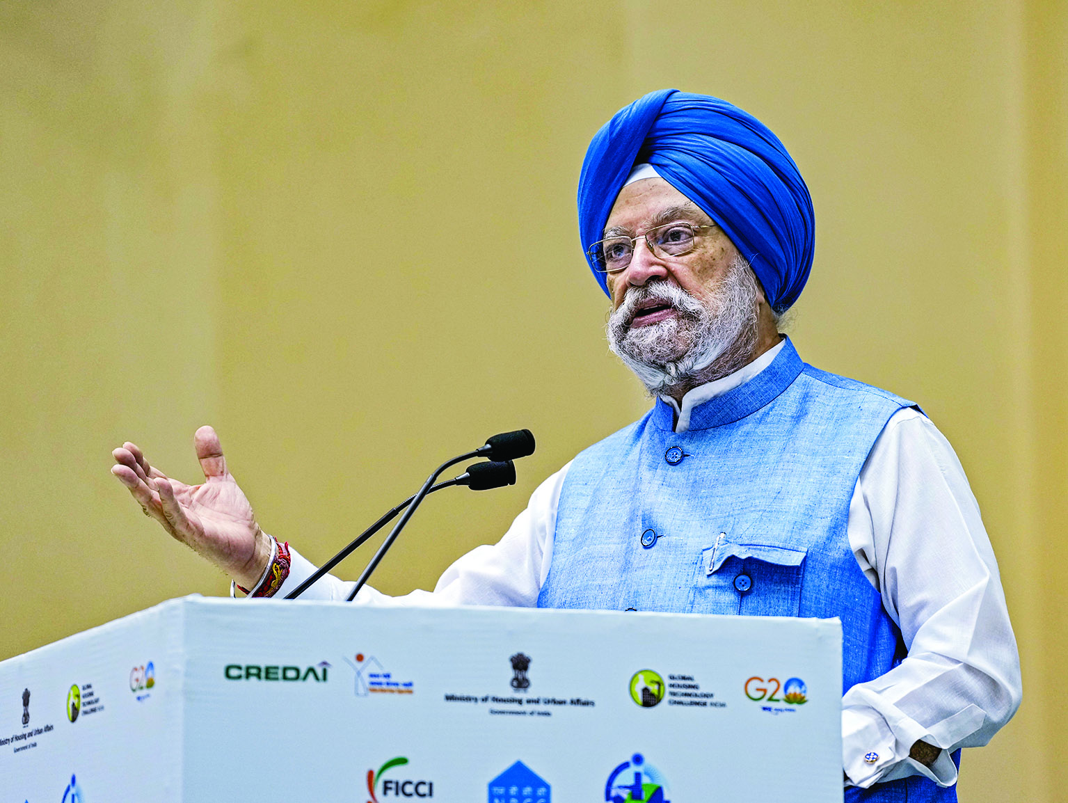 Indian oil companies targeting net zero ahead of deadline: Oil Min Hardeep Puri