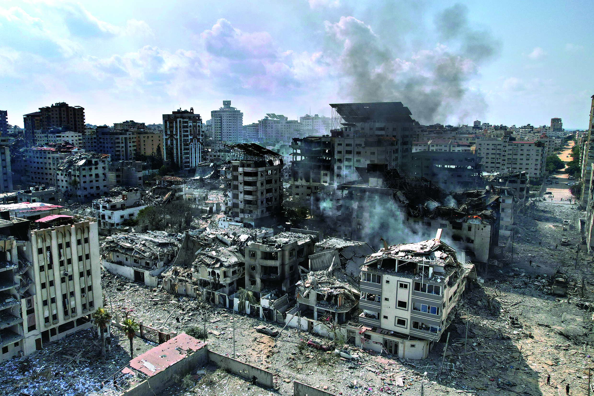 UN Rights Chief condemns Israel’s total siege of Gaza