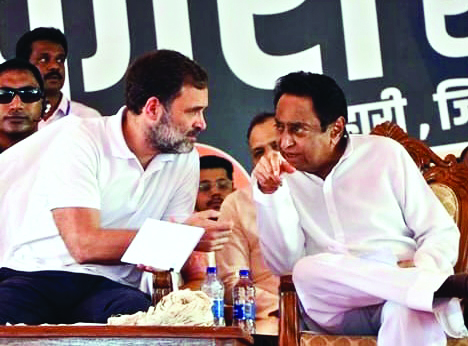 MP: Rahul attacks BJP govt over farmer suicides, VYAPAM scam