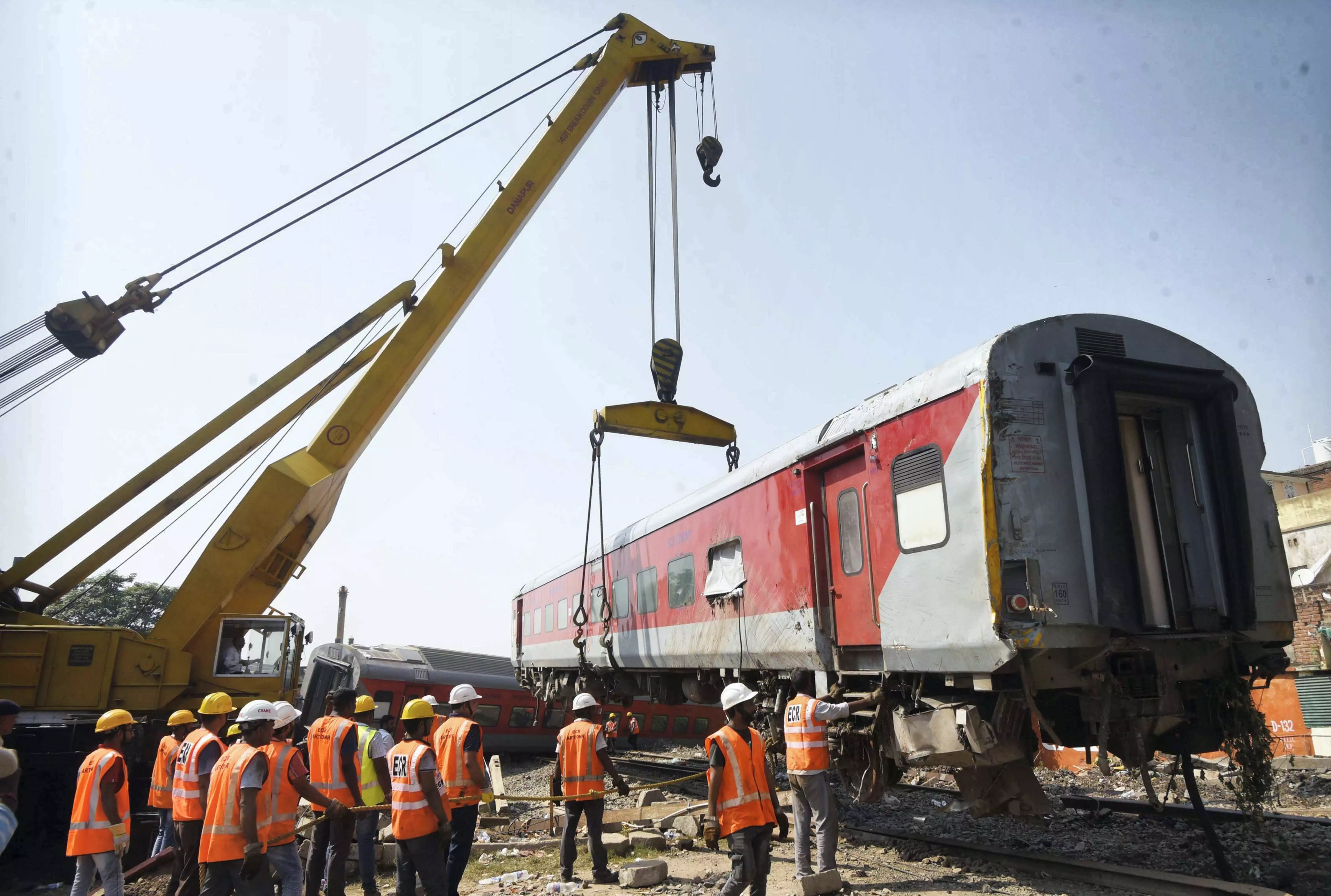 Unsafe tracks? Unsafe tracks?