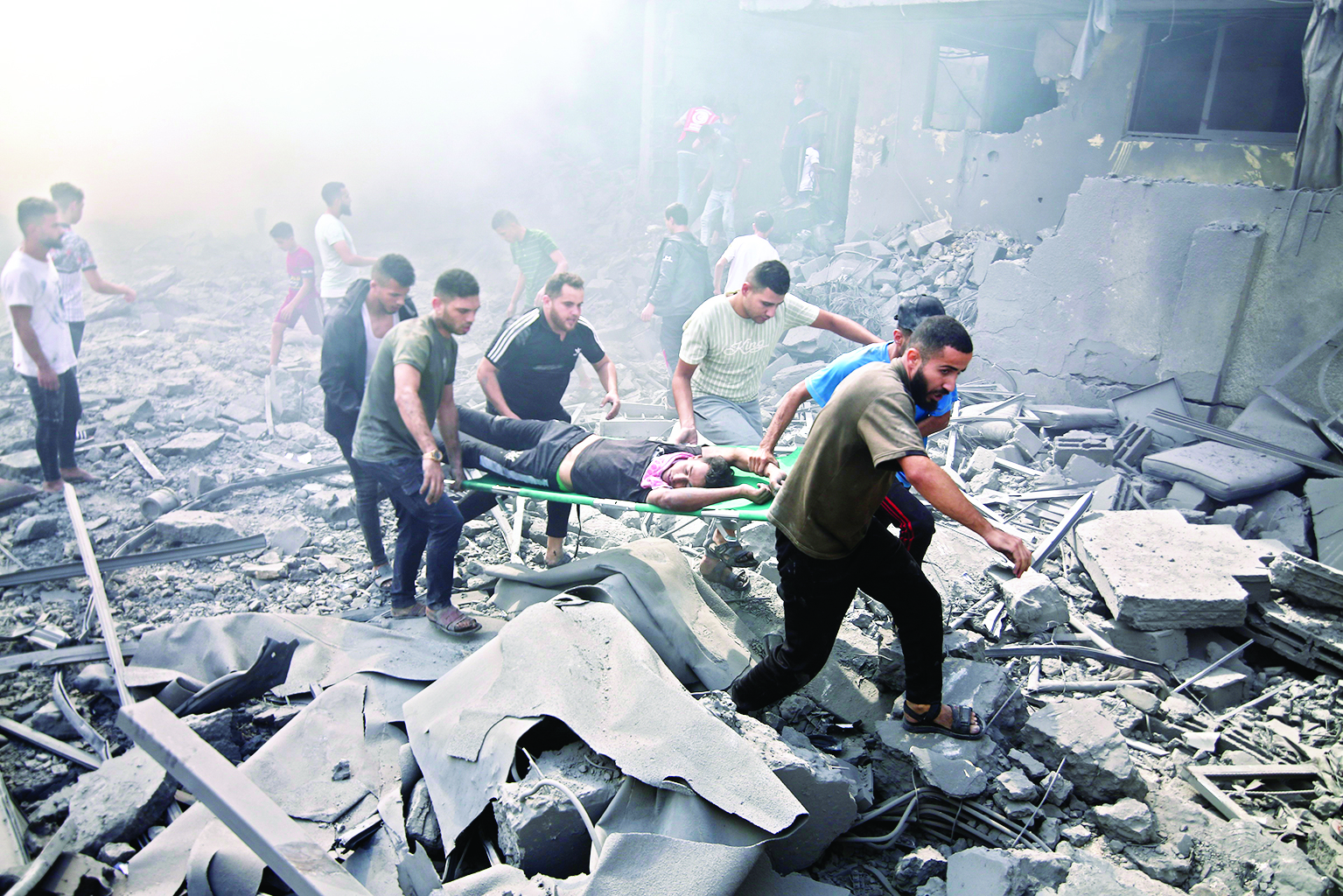 Amid war, more than 423,000 people displaced in Gaza: UN Amid war, more than 423,000 people displaced in Gaza: UN