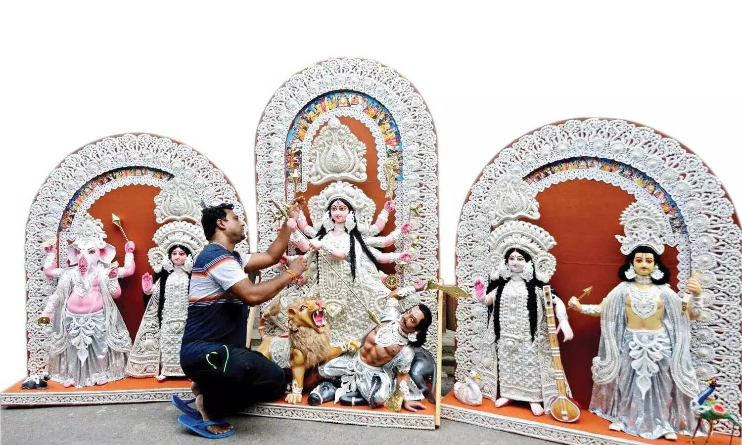 Prepping up for the biggest spectacle