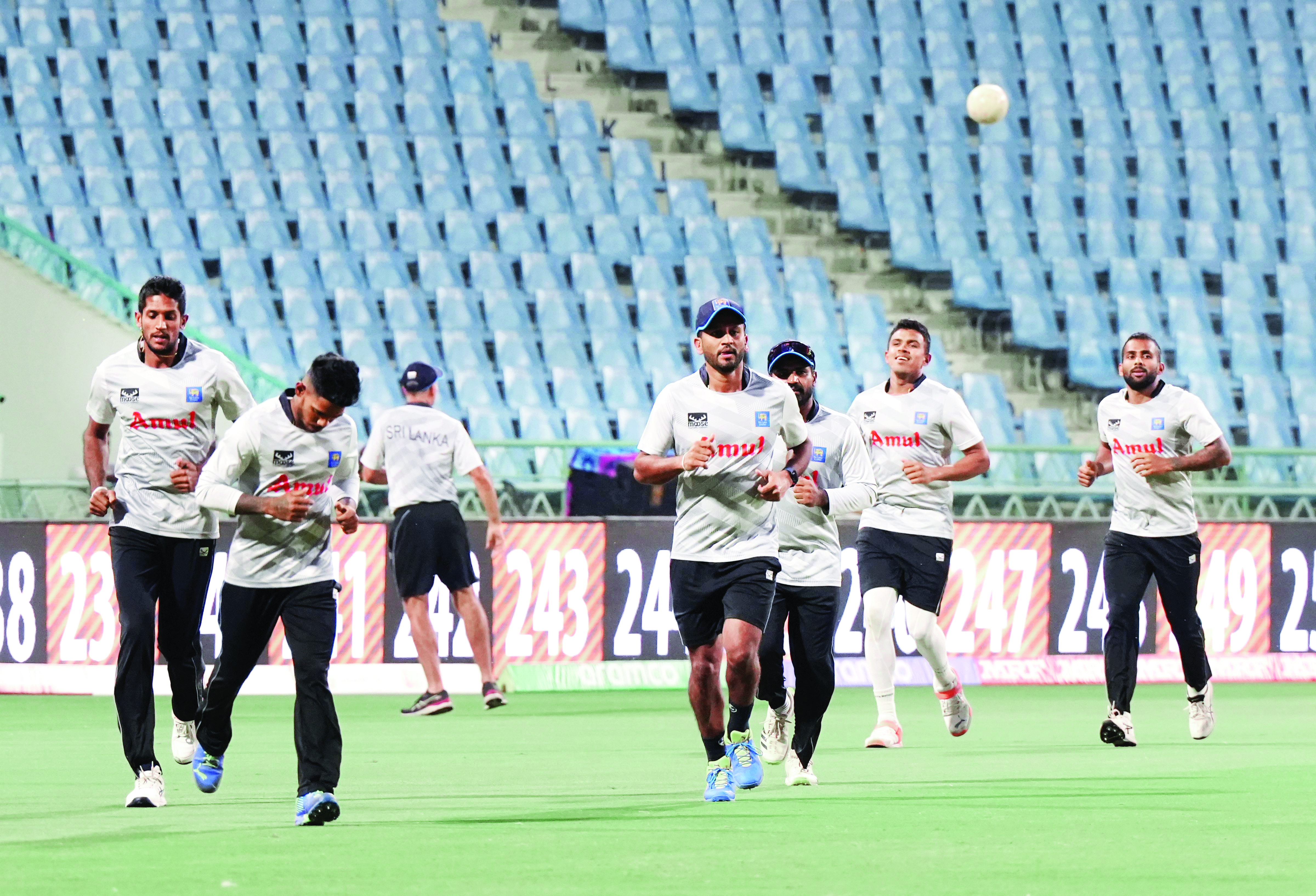 Embattled Australia take on stuttering Sri Lanka in clash