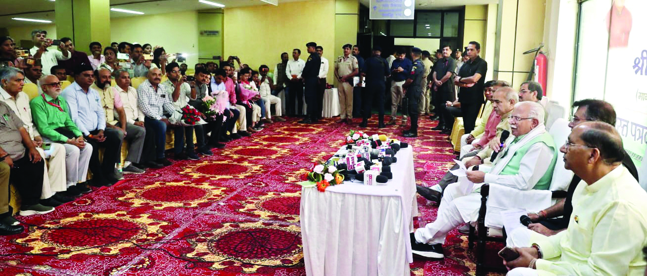 Media’s contribution most vital for public awareness: Haryana CM