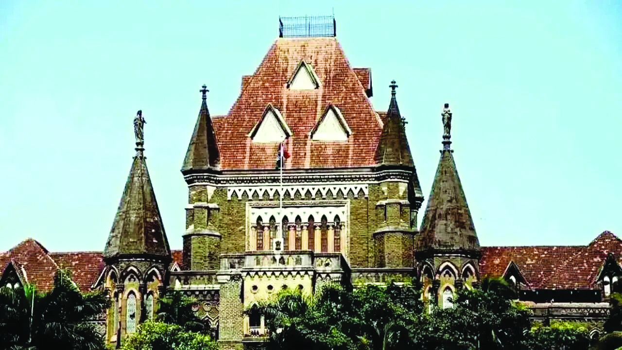 Bombay HC dismisses plea seeking ban on Pak artistes