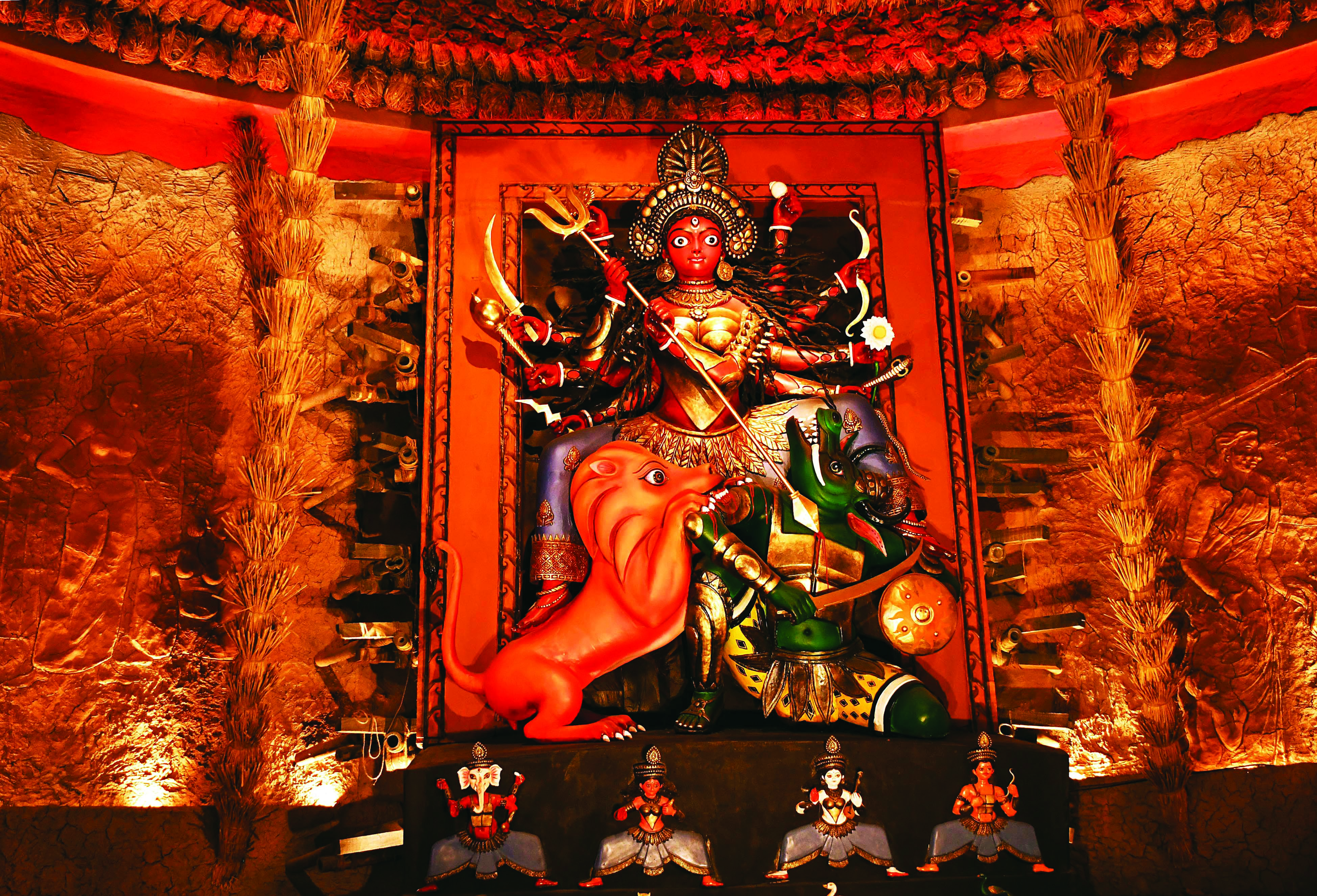 ‘City of Joy’ welcomes Goddess Durga amid the beats of ‘dhaak’